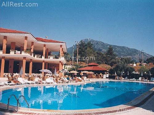 Merriment Hotel 19